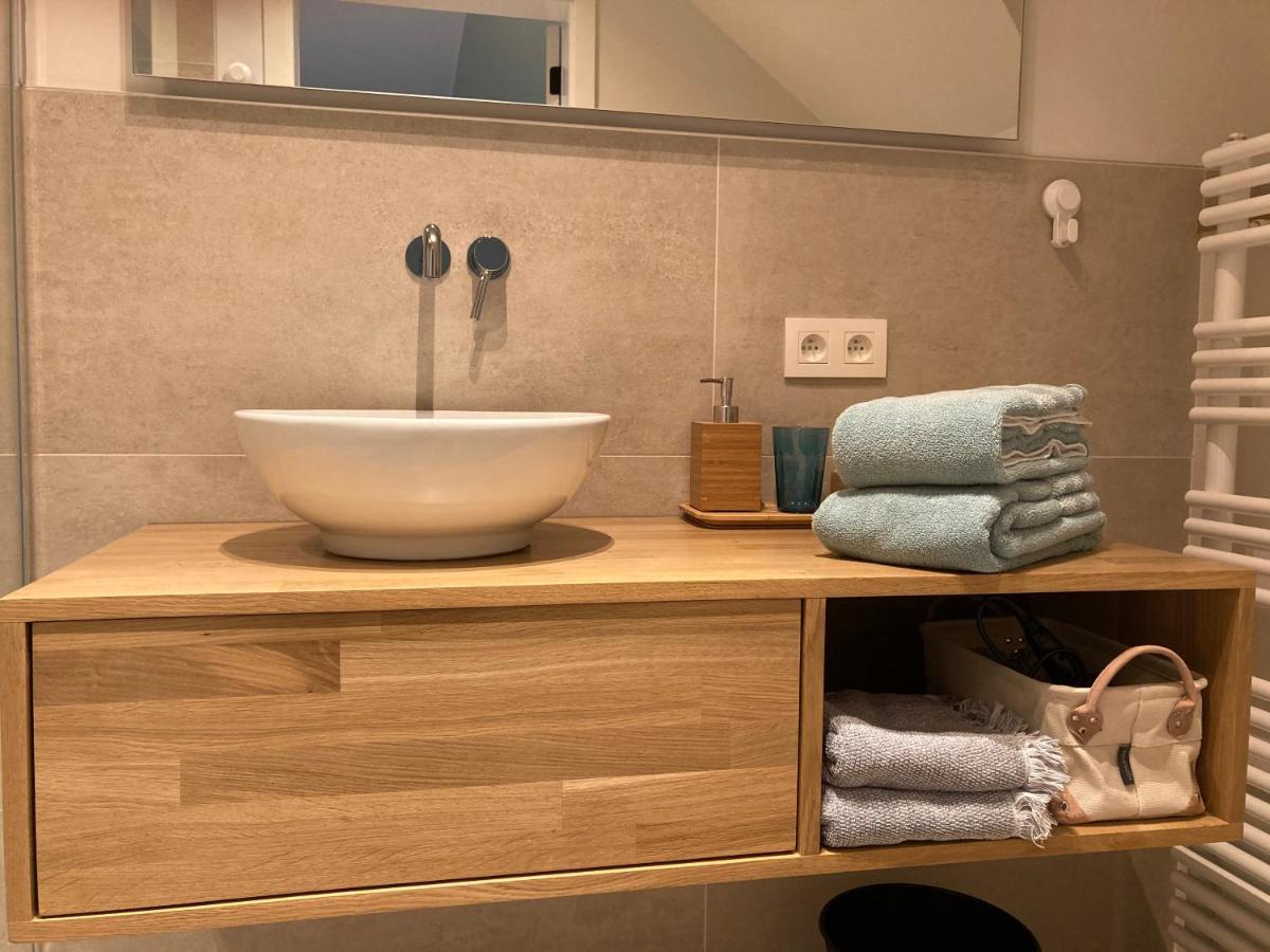 B&B Waterput 1 Stalhille ภายนอก รูปภาพ